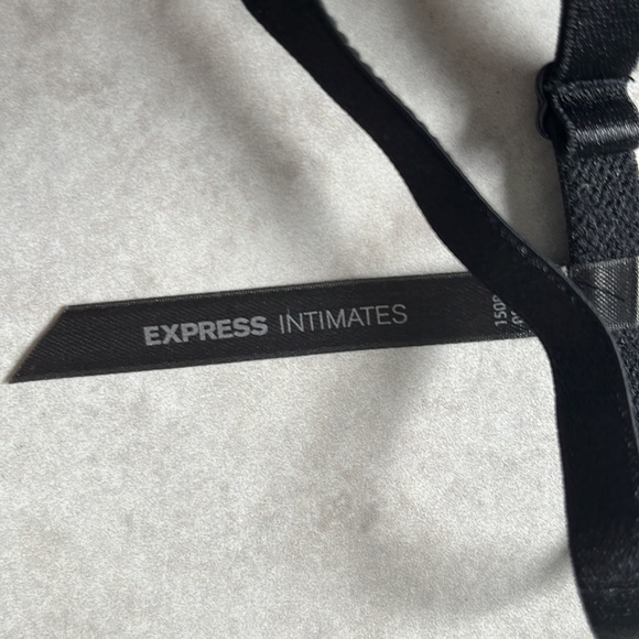 Express Intimates Bra - Picture 2 of 4